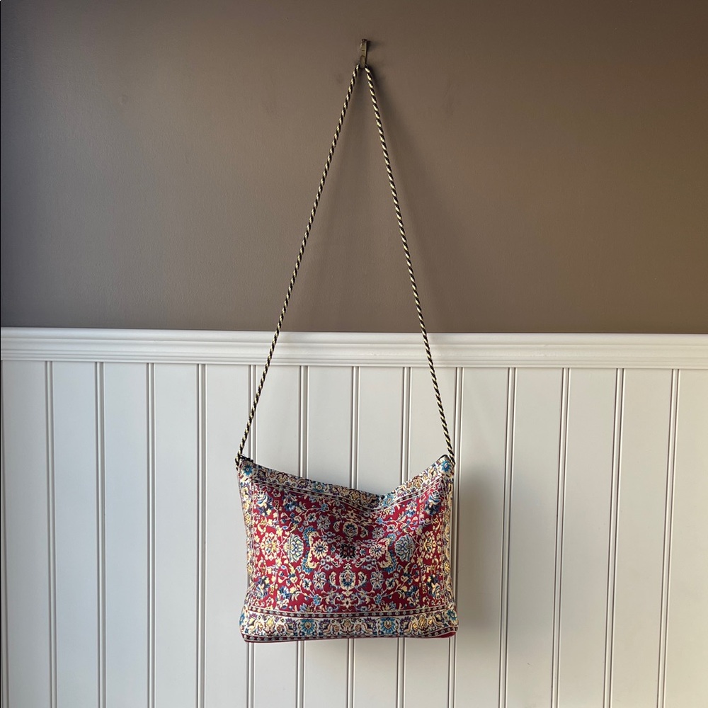 Handmade Persian-style Textured Red Gold Cross Body/Shoulder Bag with Rope Strap - Picture 2 of 11